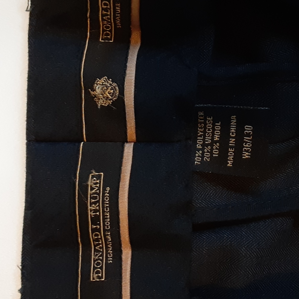 TRUMP Signature Collection dress pants Relaxed fit fluid material 36x30 NEW?